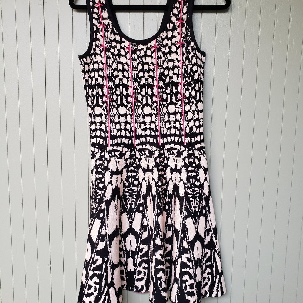 Wow Couture Sleeveless Knit Dress NWOT